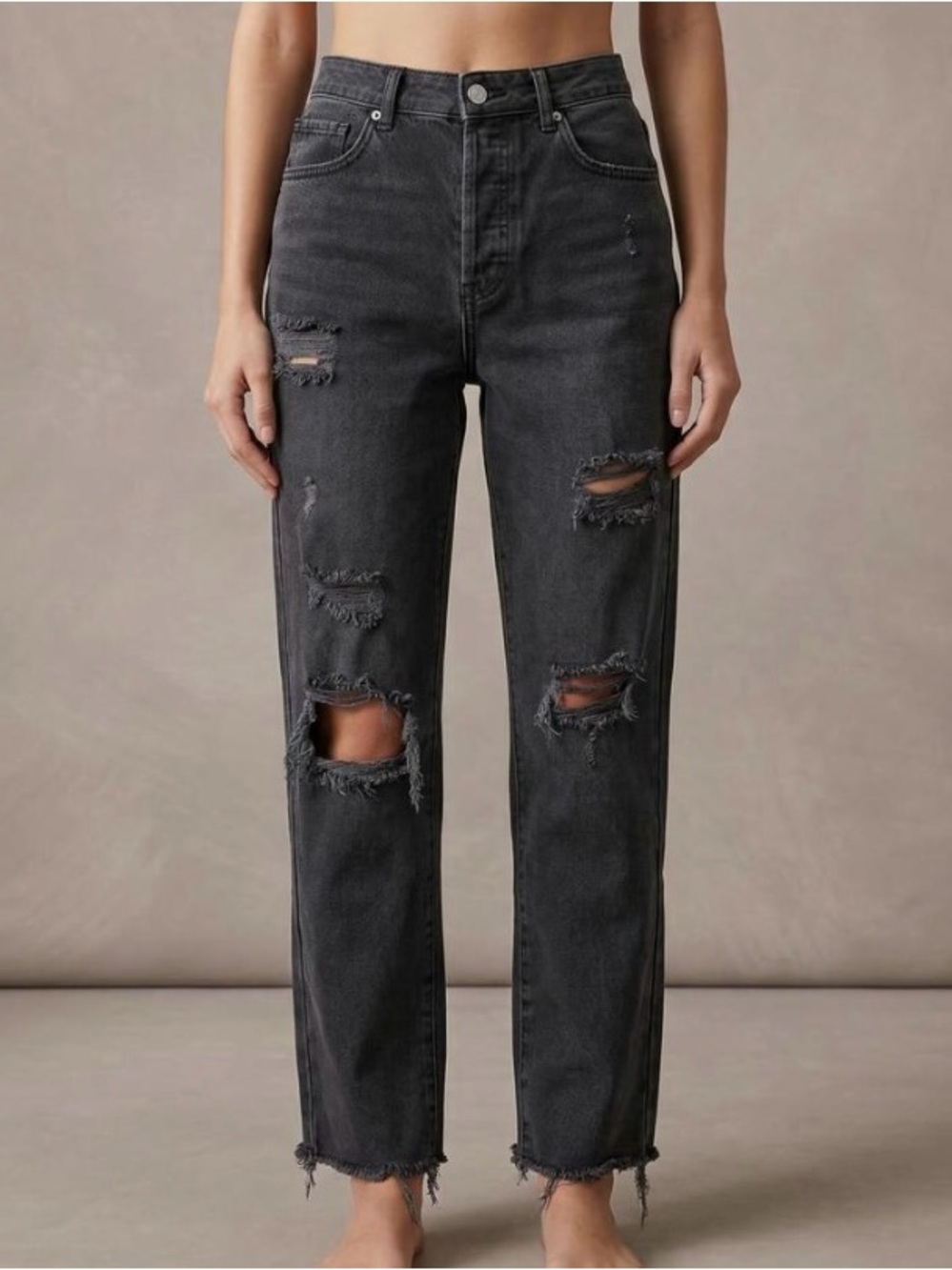 PacSun Women’s High-Rise Distressed Straight Leg Jeans - Black
